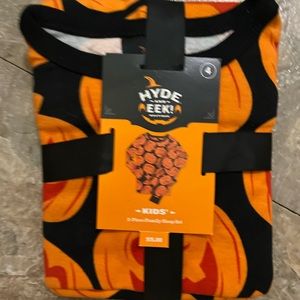 NWT kids size 4 Halloween 2 piece pajamas